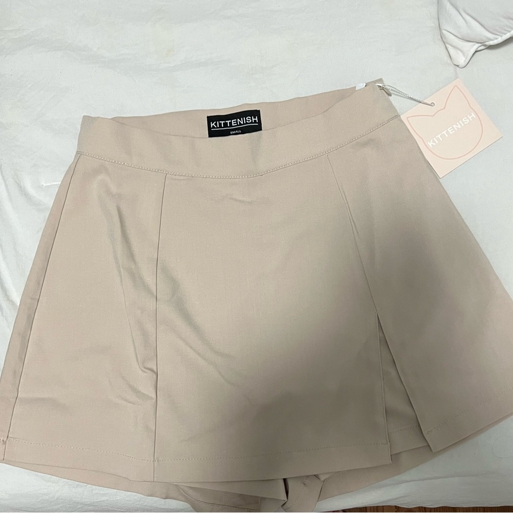 Brand new Kittenish skort